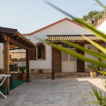 Baglio Scurati Home Holidays Кустоначи Экстерьер фото