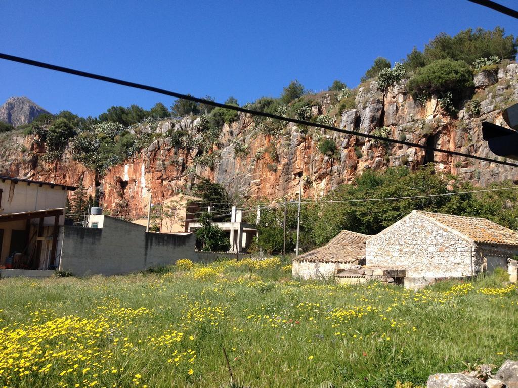 Baglio Scurati Home Holidays Кустоначи Экстерьер фото