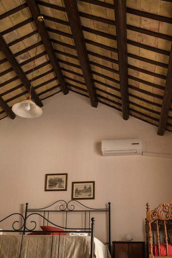 Baglio Scurati Home Holidays Кустоначи Экстерьер фото